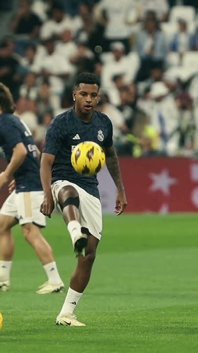 Rodrygo skills 🇧🇷 🪄🤍 #shorts #skills #Rodrygo - YouTube