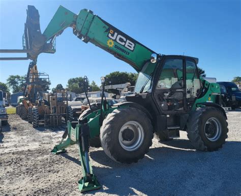 2013 JCB 550-170 Telehandler/Variable Reach Forklift - LyonLifts