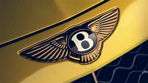 The history behind Rolls-Royce, Bentley, Bugatti, Ferrari hood ...