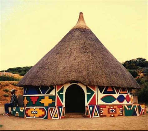 Ndebele house, Southern Africa | patterns | Pinterest | Architecture ...