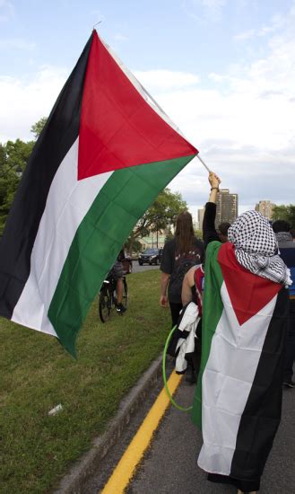 Gaza-Solidarity Protest in Montreal (July 30) | Coop média de Montréal