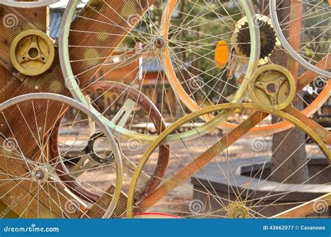 Bicycle Wheels Pattern Decorate To Background Stock Image - Image of ride, ancient: 43662077