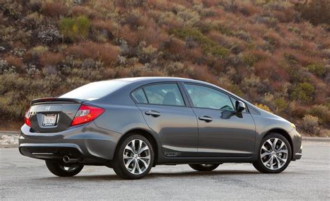 Tested: 2012 Honda Civic Si Sedan Hits 60 in 6.1 Seconds