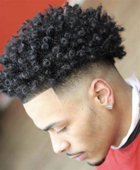 How To Make Your Hair Naturally Curly For Black Guys A Step By Step ...