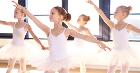 Ballet V - Kids Ballet Classes Chicago | CourseHorse - Foster Dance Studios