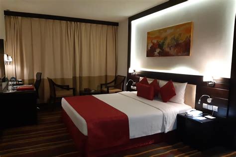 Deluxe Double Room | Lotus Grand