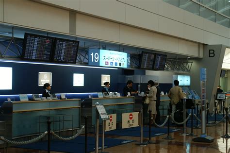 Tokyo International Airport Domestic Terminal 2 (HND/RJTT)… | Flickr