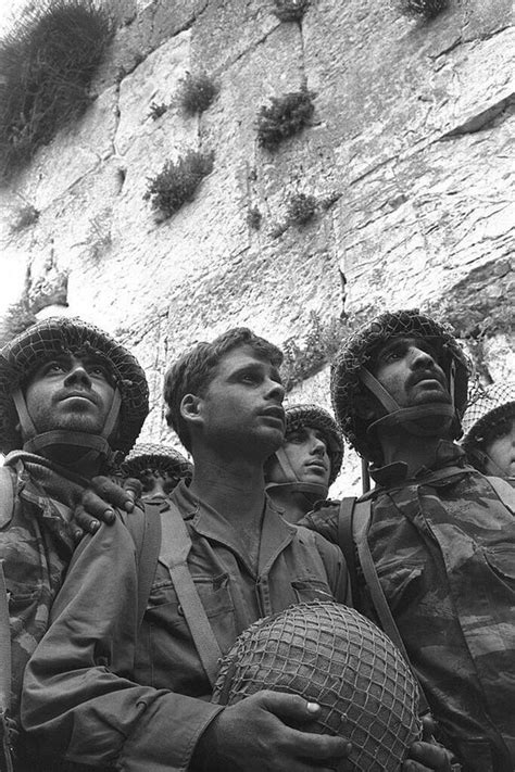 Israeli Paratroopers at the Western Wall Six Day War Jerusalem - Etsy