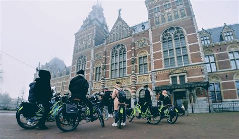 City Bike Tour Amsterdam - Mike's Bike Tours Amsterdam