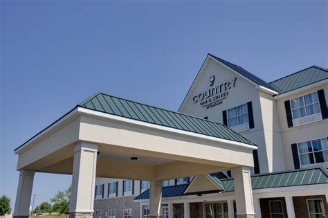 Discount Coupon for Country Inn & Suites in Ashland, Virginia - Save Money!