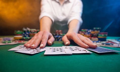 Mississippi Stud Poker Rules - Learn to Play This Casino Game