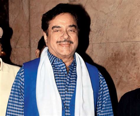 Shatrughan Sinha Wiki, biodata, Affairs, Girlfriends, wife, Profile ...