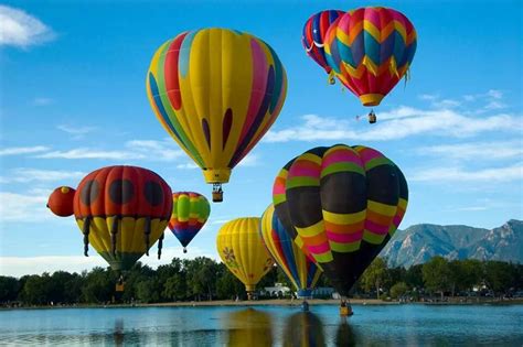 FESTIVAL D'COLORES | Hot air balloon festival, Hot air balloon rides, Hot air balloon