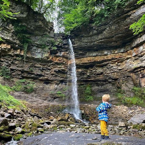 The Reluctant Explorers: Yorkshire Walking With Kids — Hardraw Force Walk