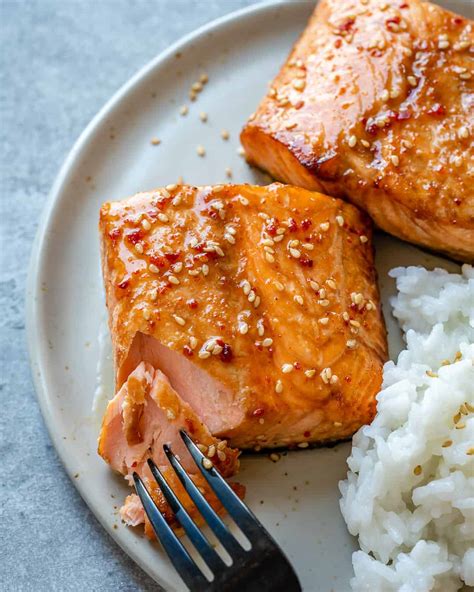 Honey Glazed Salmon: A Delicious Air Fryer Recipe [2024]