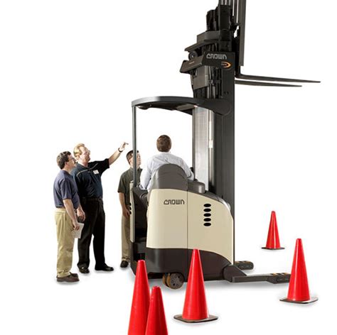 Forklift Training for Operators and Service Engineers | Crown Lift ...