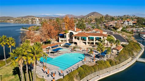 Canyon Lake Amenities - Canyon Lake California