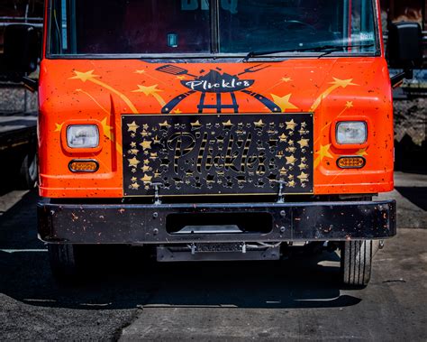 P’Lickles Famous BBQ Food Truck - Cruising Kitchens