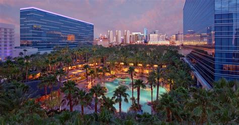 Las Vegas Hard Rock Hotel & Casino will close for 8-month overhaul