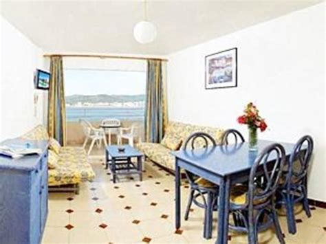 Playa Bella Apartments Serviced apartment (Ibiza) - Deals, Photos & Reviews