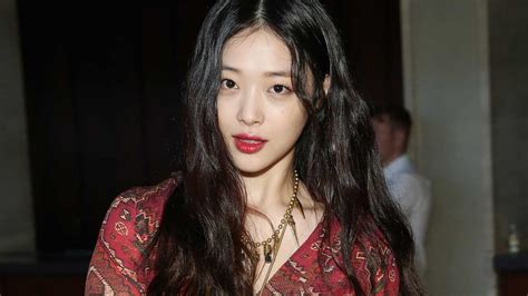 Sulli Found Dead at a House; Police Confirms