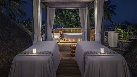 Luxury Spa Maldives | The Spa at Four Seasons Resort Kuda Huraa