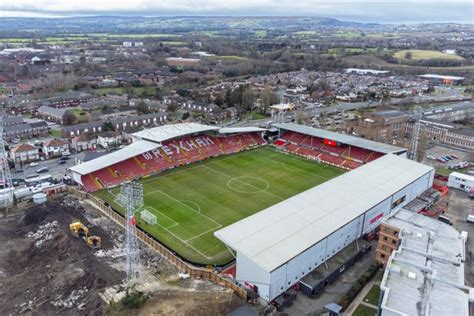 Experts say Wrexham could make Premier League but will need one key change to get there - Daily Star