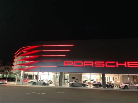 OT: Porsche Palm Springs - The Next Generation of Dealerships ...