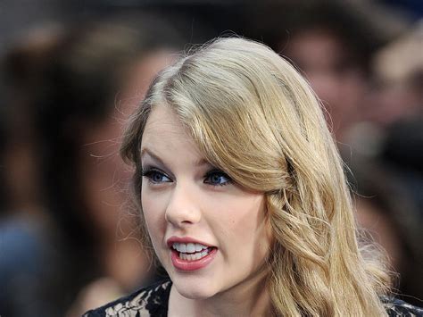 Taylor Swift Announces Why She Pulled All Her Music From Spotify