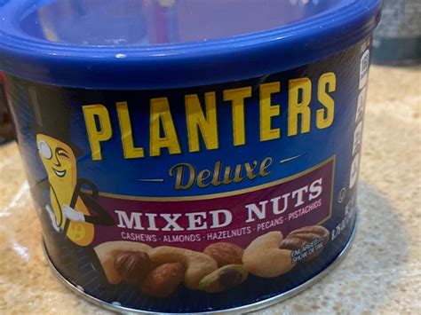 Deluxe Mixed Nuts Nutrition Facts - Eat This Much