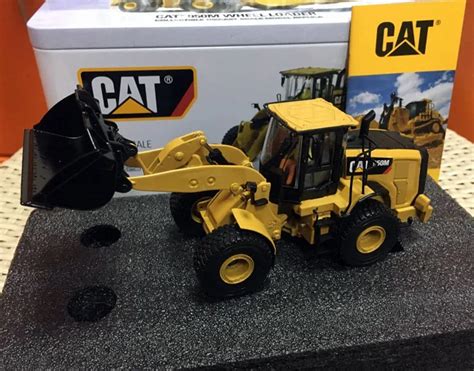 Cat loader models - snovector