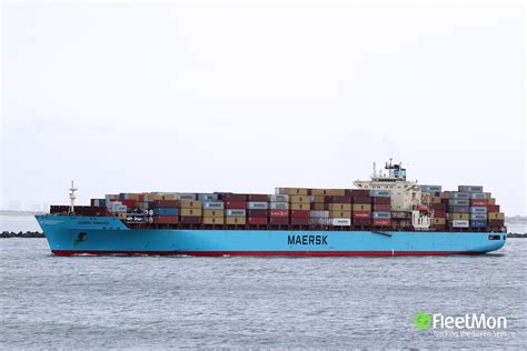 Photo of MAERSK TENNESSEE (IMO: 9314210, MMSI: 369390000, Callsign: KRIJ) taken by HannesvanRijn