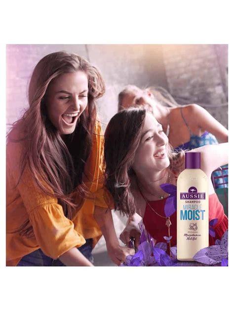 Aussie Shampoo Miracle Moist For Dry And Frizzy Hair 250ml - BD Amajan Shop