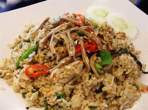 Resep Nasi Goreng Kampung Sederhana Rasa Hotel Bintang Lima