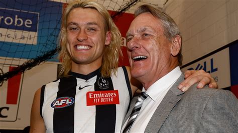 'I'll be voting Yes': Collingwood captain Darcy Moore backs the Voice - ABC listen