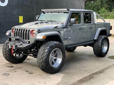 2020 Jeep Gladiator Sting grey Lifted Custom Gladiator max tow 40 for sale