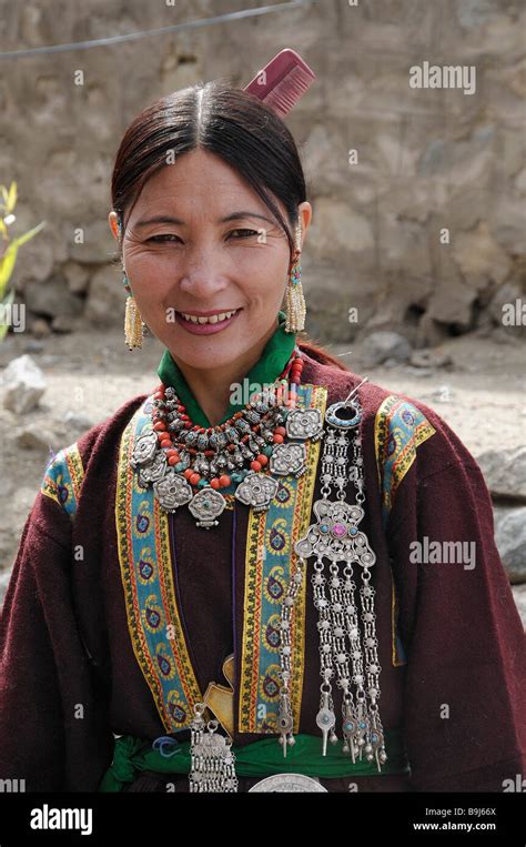 Ladakhi woman in traditional costume, Leh, Ladakh, North India, Himalaya, Asia Stock Photo - Alamy