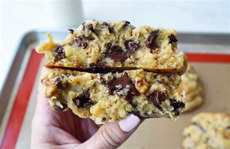 Levain Bakery Chocolate Chip Crush Cookies – Modern Honey