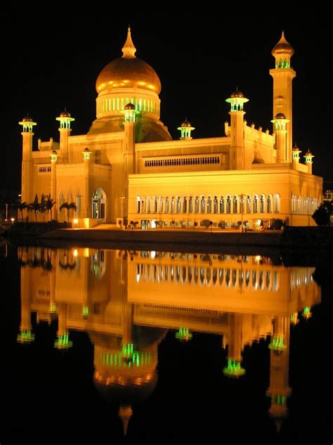 Panoramio - Photo of Omar Aly Saifuddin Mosque (at night) | Beautiful mosques, Mosque, Beautiful ...