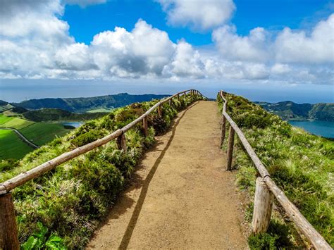 SETE CIDADES HIKING TOUR - Azores Epic Adventures