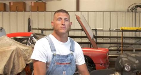 Moonshiners Josh Owens Married to Wife or Dating? His Net Worth, Bio ...