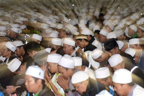 FOTO: Peringatan Maulid Nabi di Indonesia