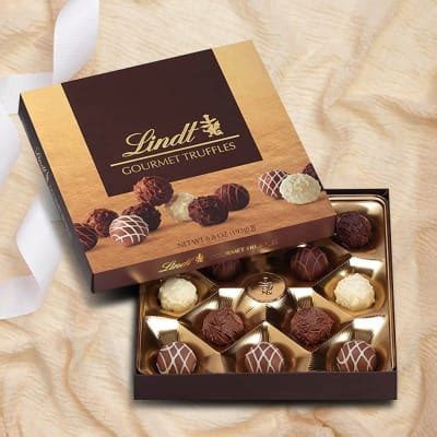 Buy/Send Lindt Gourmet Chocolate Box Online | IGP | JVS1205012