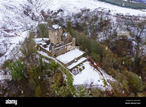 Scottish castles winter snow hi-res stock photography and images - Alamy