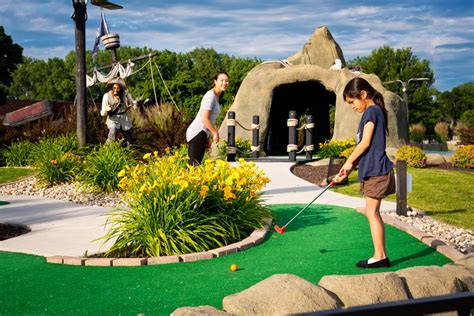 Iowa's Best Mini Golf Courses | Travel Iowa