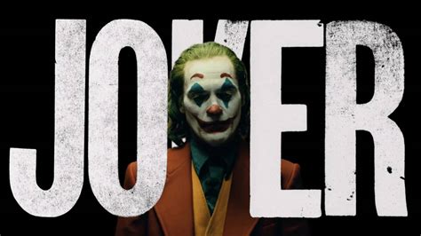 Joaquin Phoenix Joker 2019 Movie Cosplay Costume DIY Getup