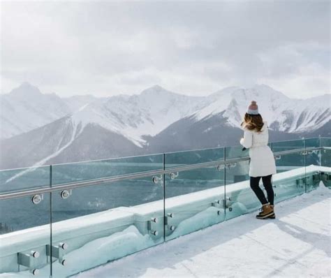 Banff Winter Sightseeing Gondola - Discover Banff Tours