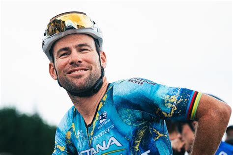 "His career cannot end here": Mark Cavendish's team ready to offer him ...