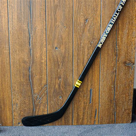 Black Hockey Stick > Bobby Orr Hall of Fame