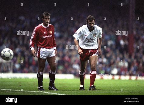 Manchester united v wrexham hi-res stock photography and images - Alamy